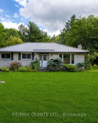 12180 Highway 62, Centre Hastings