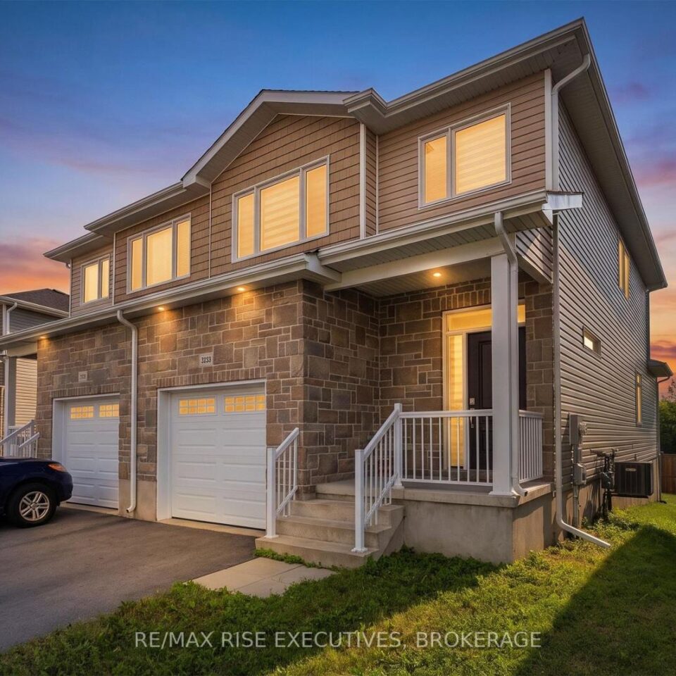 1233 Max Crescent, Kingston