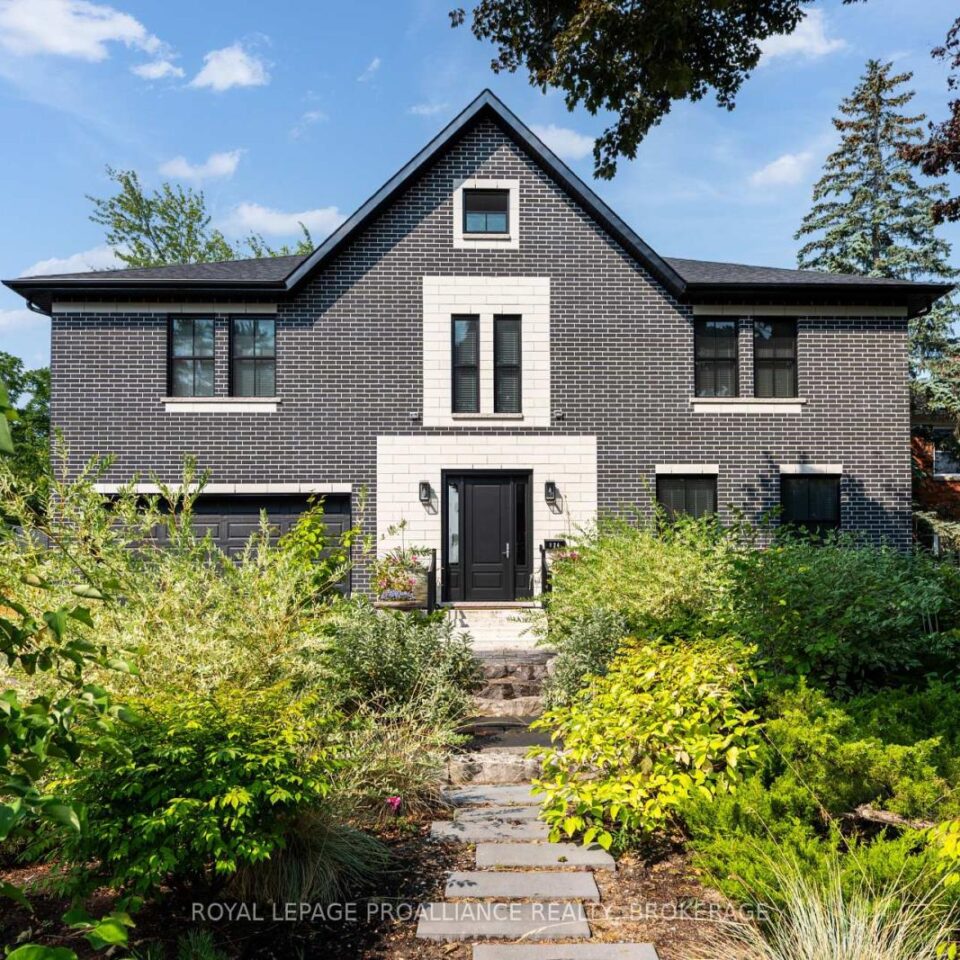 124 Churchill Crescent, Kingston