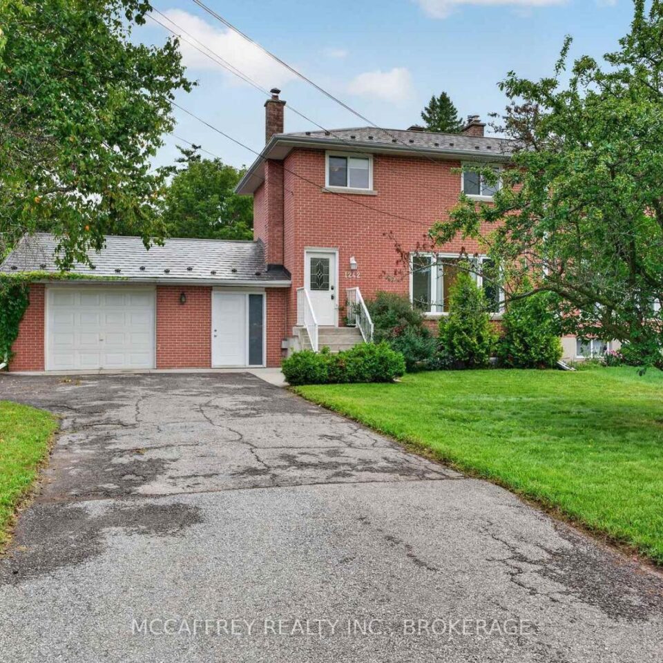 1242 Leyton Avenue, Kingston