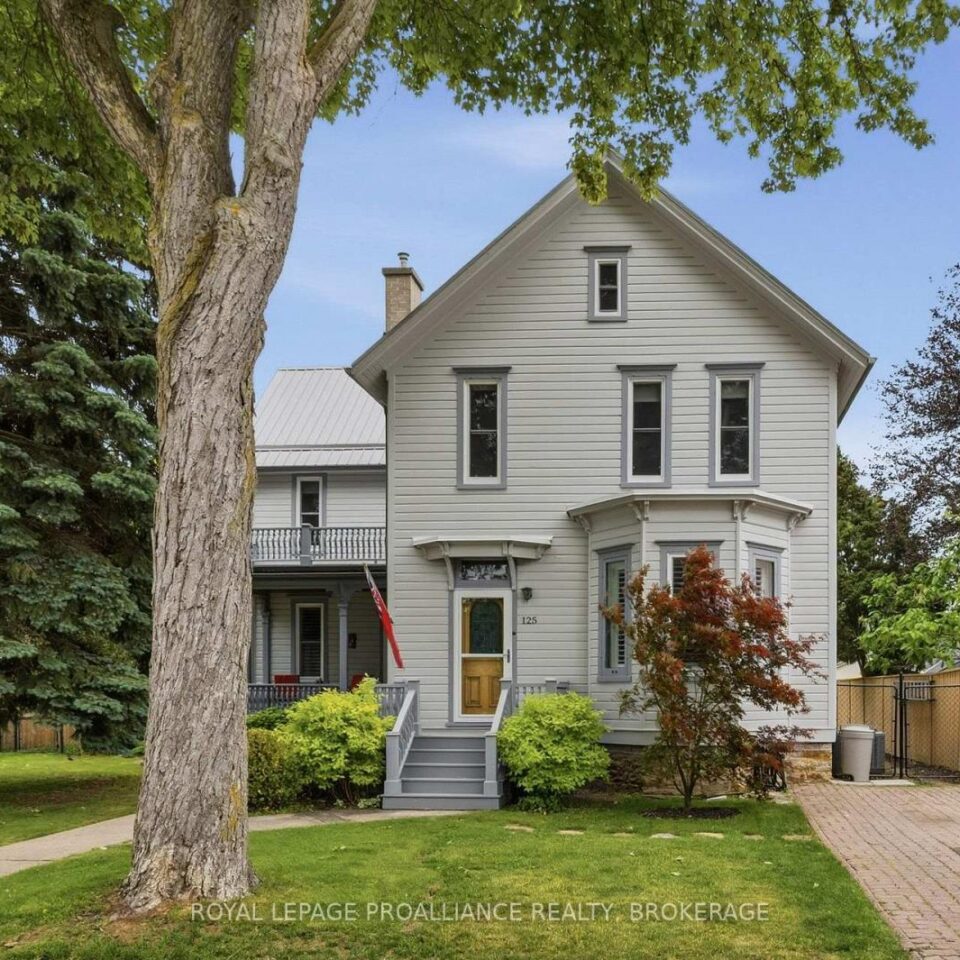 125 Arthur Street, Gananoque