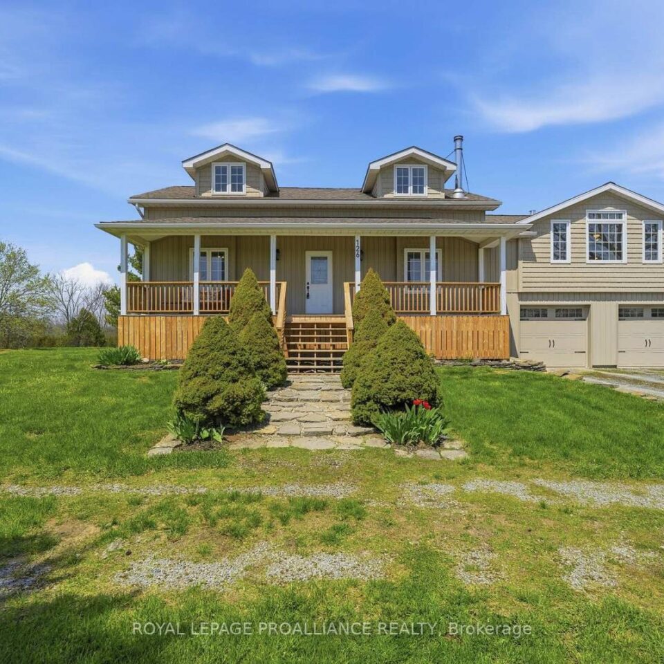 126 Salem Road, Prince Edward County