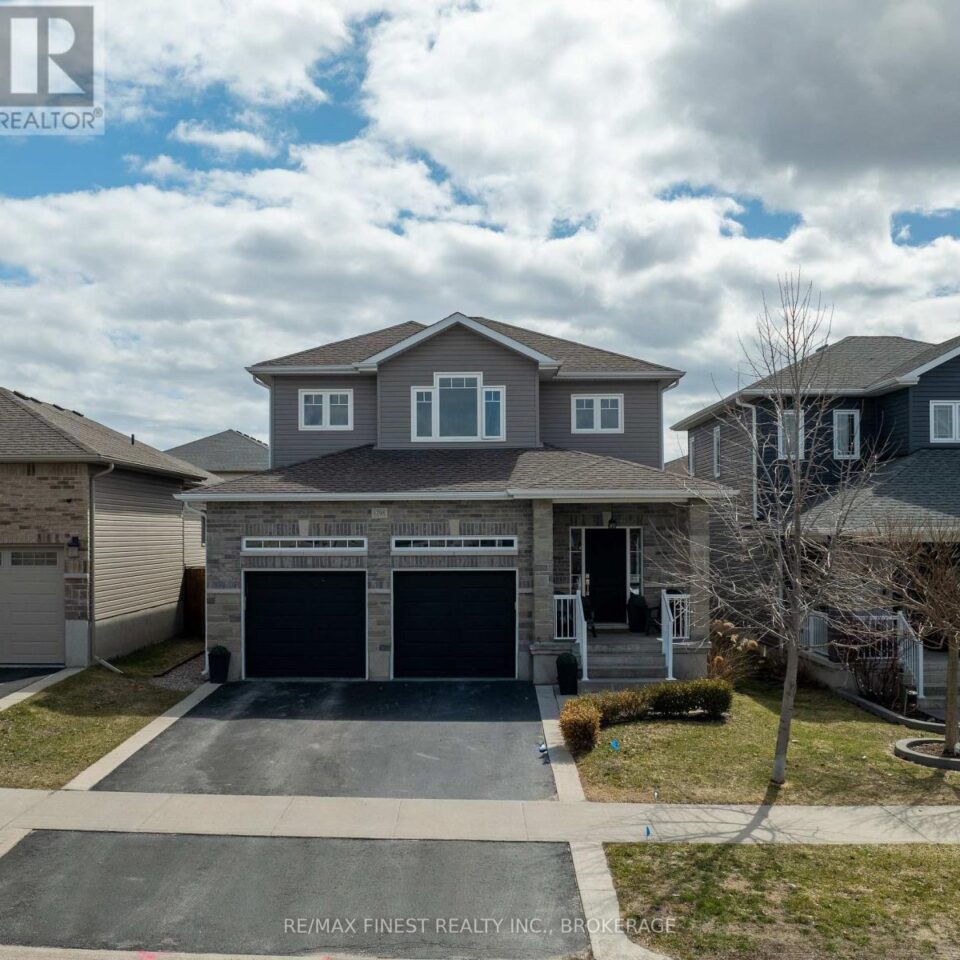 1298 Carfa Crescent, Kingston