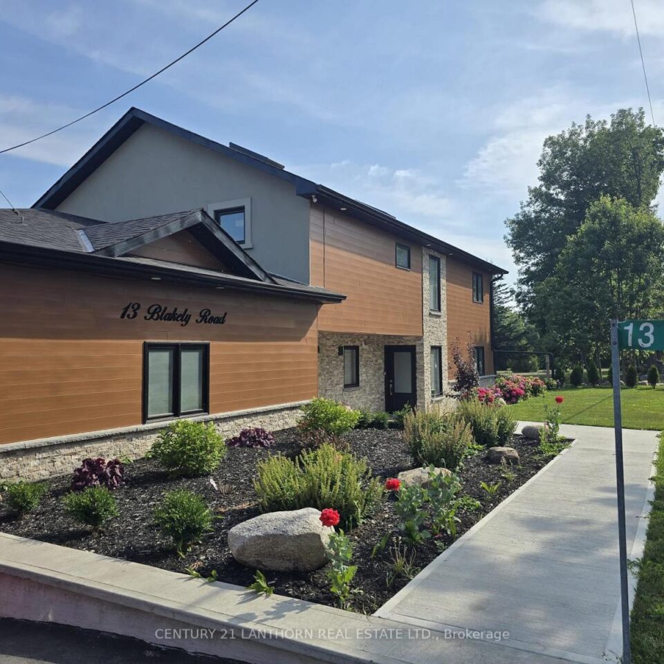 13 Blakely Road, Prince Edward County