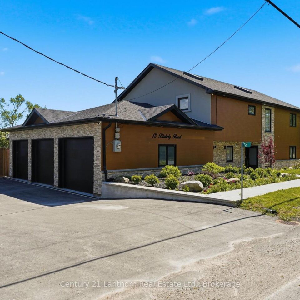 13 Blakely Road, Prince Edward County