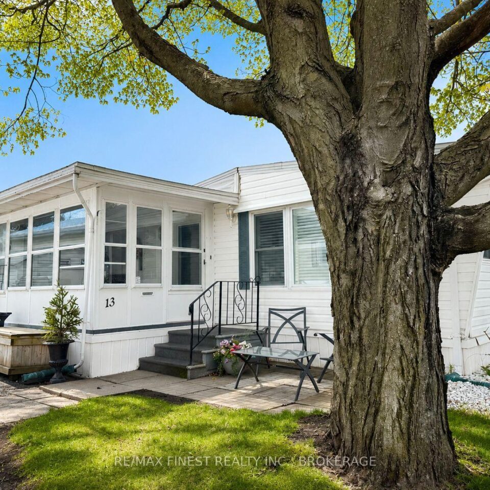 13 Wentworth Drive, Kingston