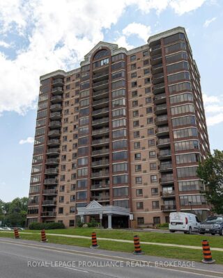 1302 – 1000 King Street W, Kingston