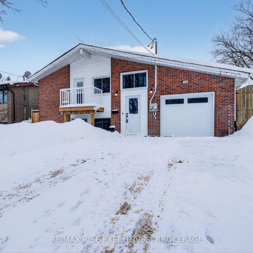 1302 Montreal Street, Kingston