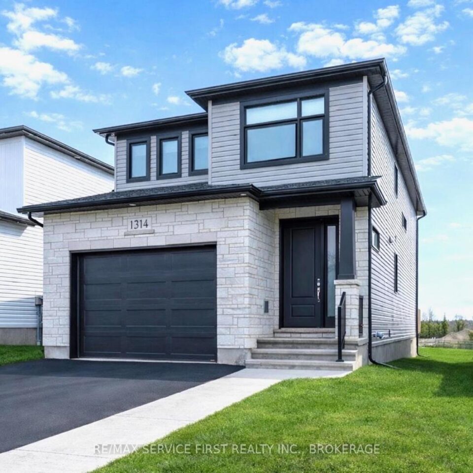 1314 Turnbull Way, Kingston