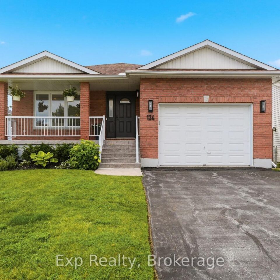 134 Finch Drive, Belleville