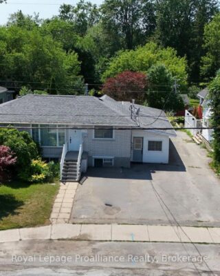 136 Macdonald Avenue, Belleville