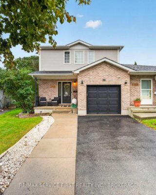 1362 Thornwood Crescent, Kingston
