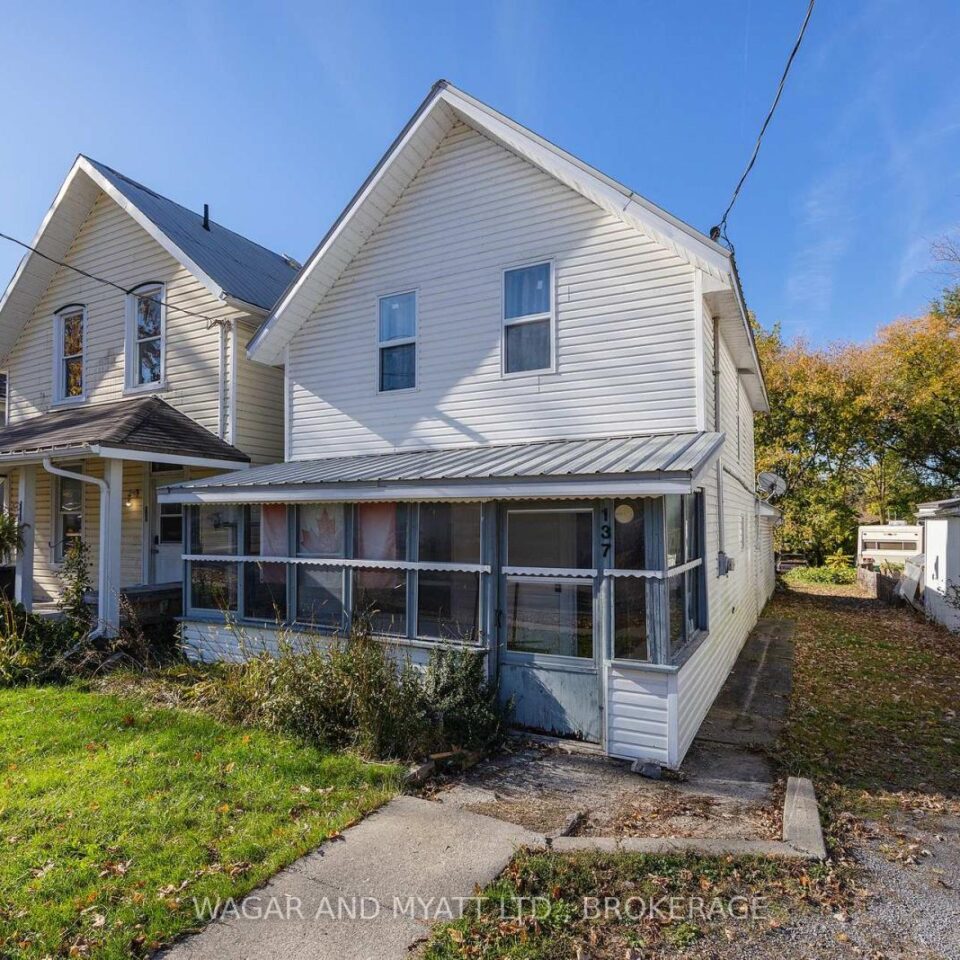 137 Green Street, Deseronto
