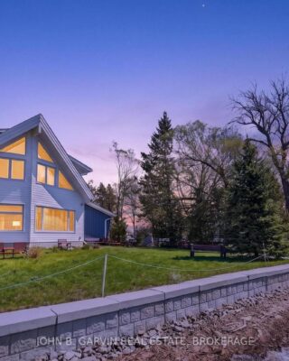 137 Thousand Islands Parkway, Gananoque