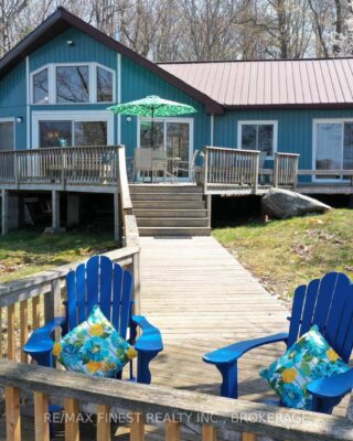 14 Downie Island, Leeds And The Thousand Islands