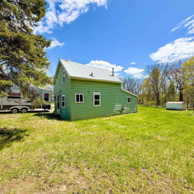 14 Dundas Street, Deseronto