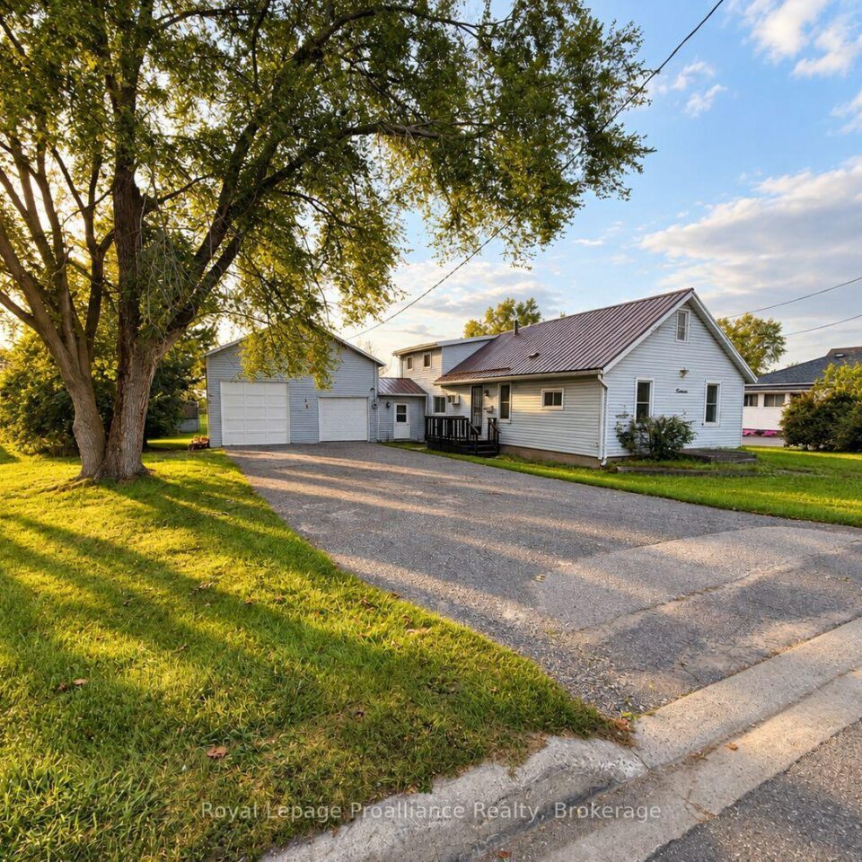 14 Pearl Street, Belleville