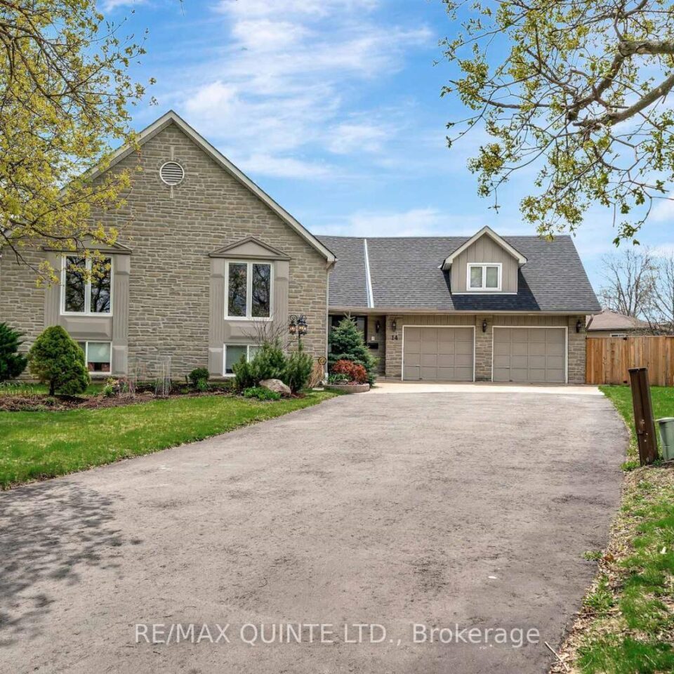 14 Thompson Court, Belleville
