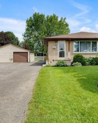 1410 Woodfield Crescent, Kingston