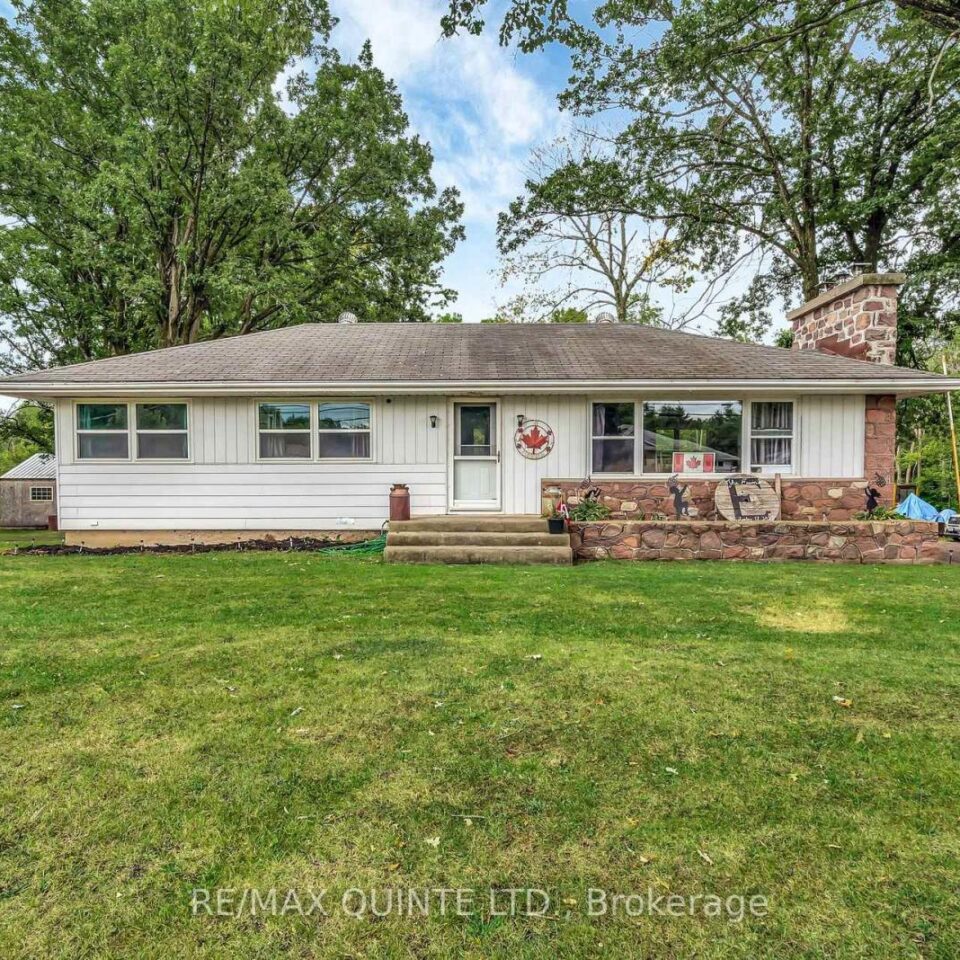 14184 Highway 62, Madoc