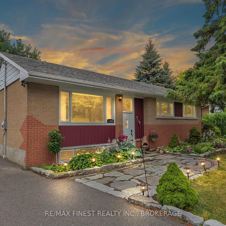 1429 Avondale Crescent, Kingston