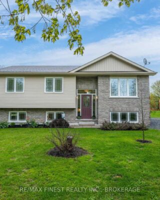 145 Upper Lake Street, Prince Edward County