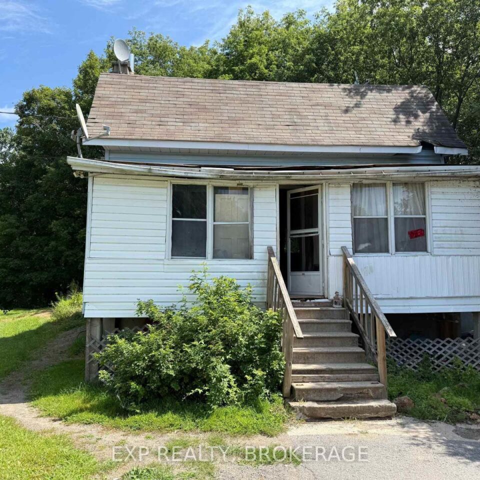 14544 Road 38 Road, Central Frontenac