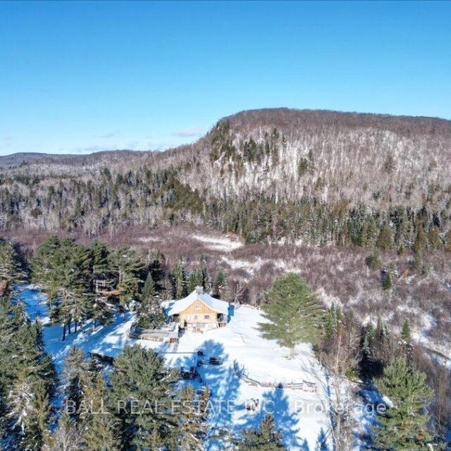 146 Buck Hill Road, Hastings Highlands