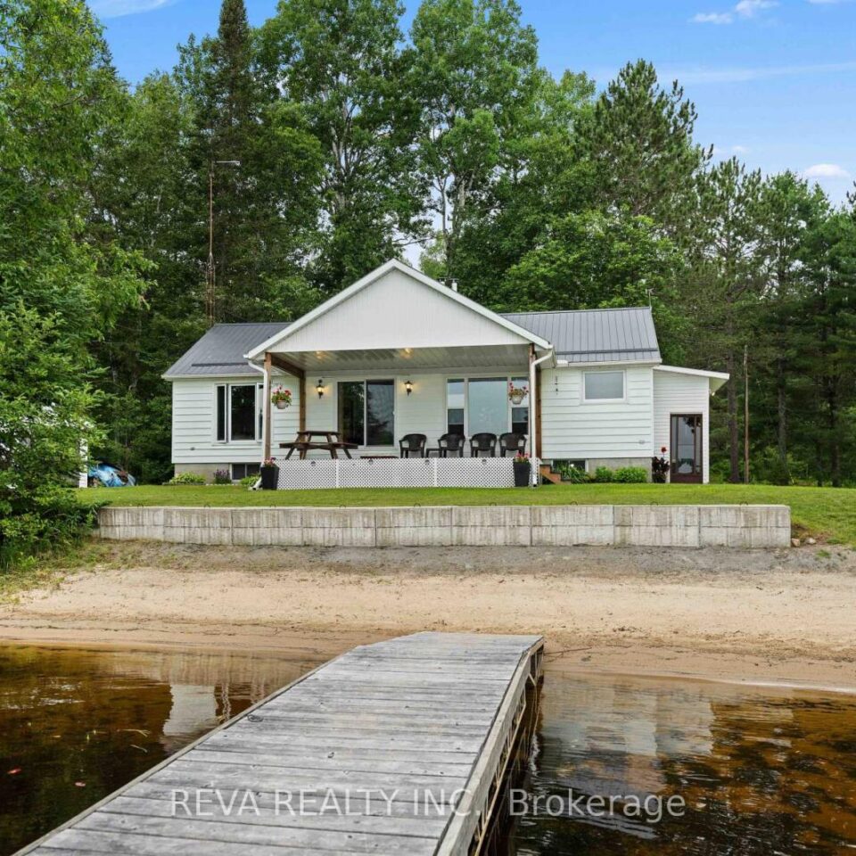 146 Centre Road, Hastings Highlands