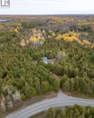 1467 Slab Street, Centre Hastings