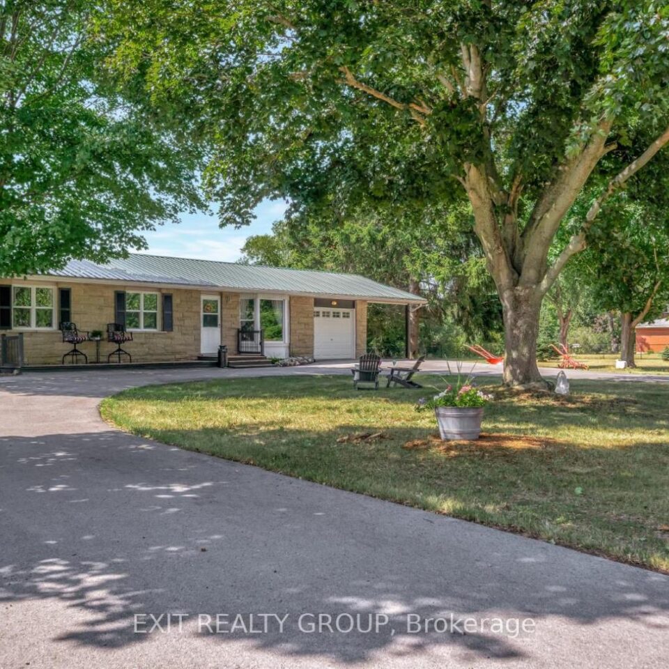 1476 County Rd 12, Prince Edward County