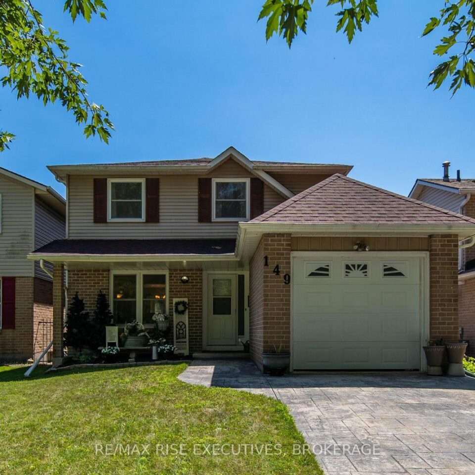 149 Grenadier Drive, Kingston