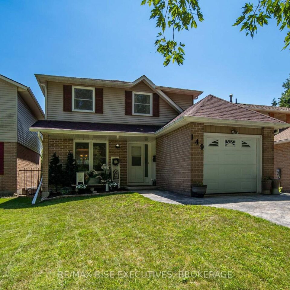 149 Grenadier Drive, Kingston