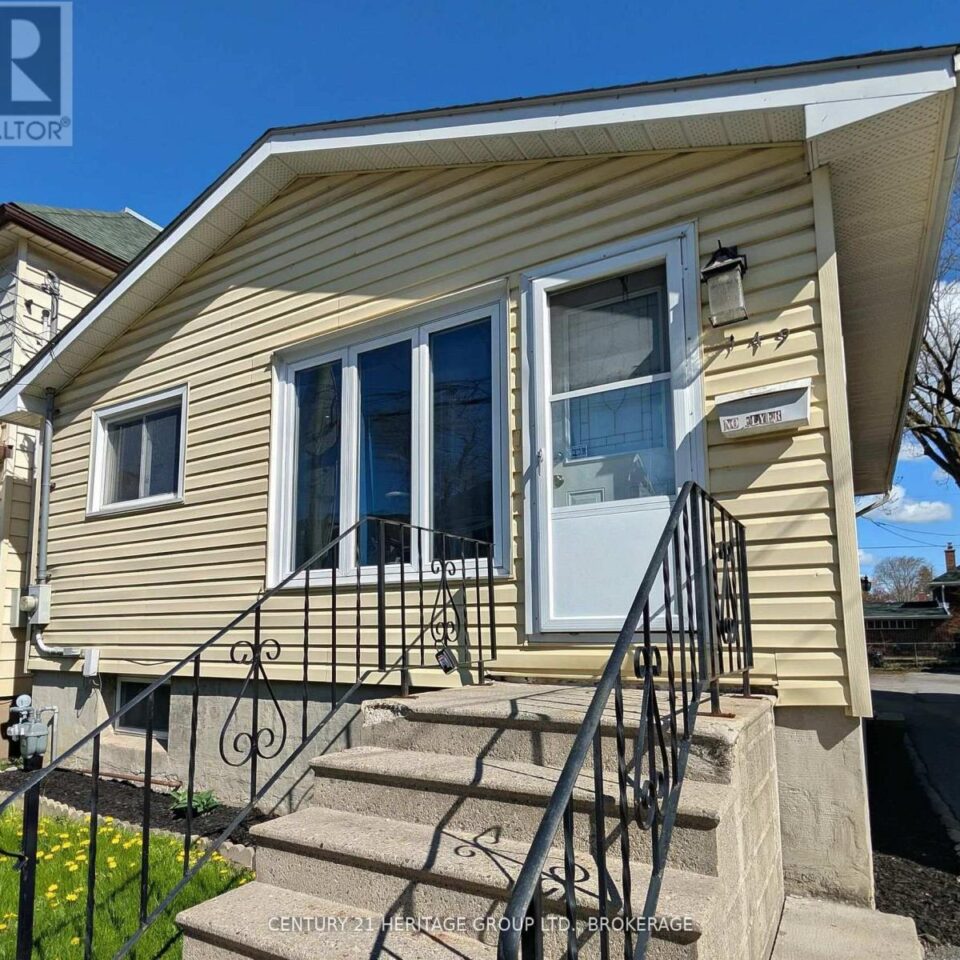 149 Pine Street, Kingston