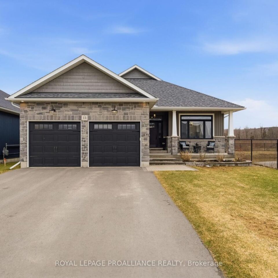 15 Ambrosia Terrace, Quinte West