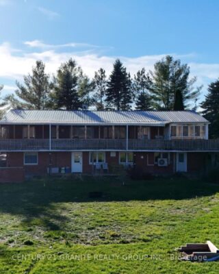 15 East Hungerford Road, Tweed