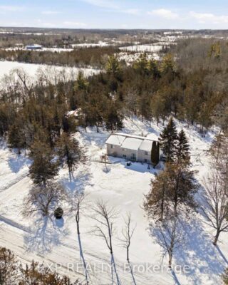 15 Mcintyre Road, Prince Edward County