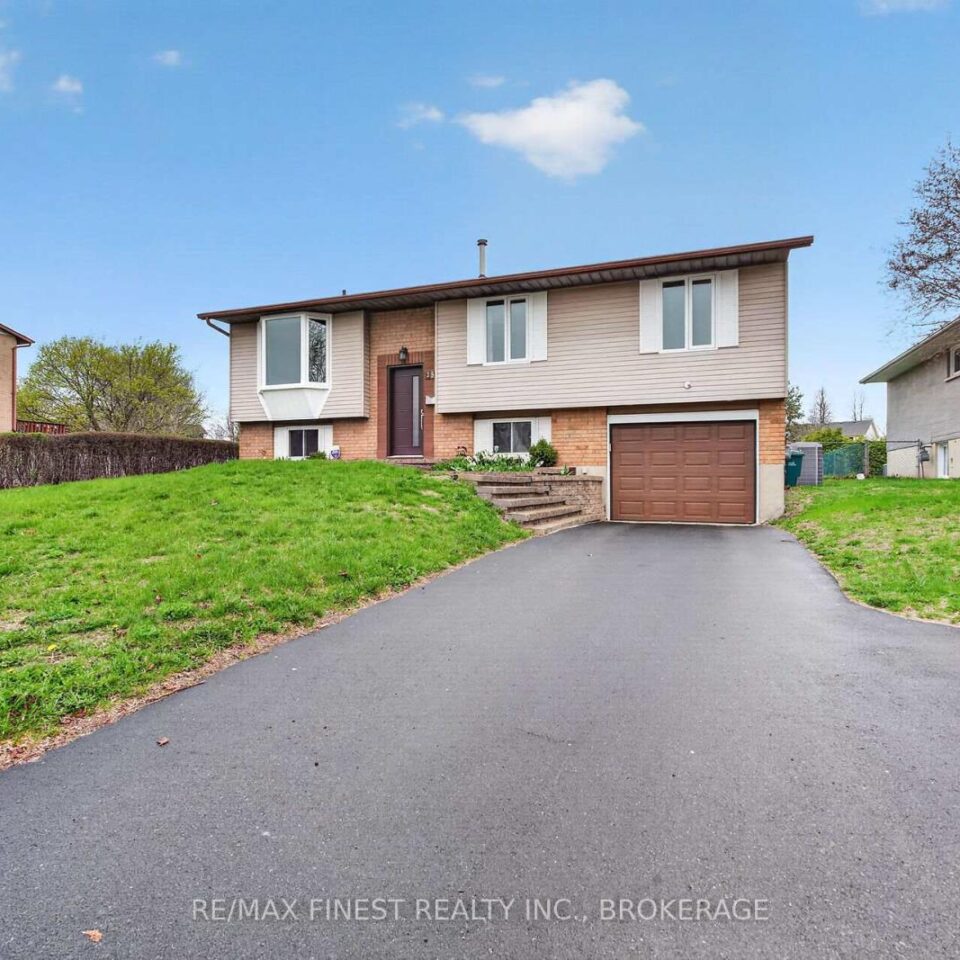 15 Point St Mark Drive, Kingston