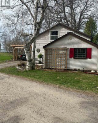 15 Sturtivans Lane, Front Of Leeds & Seeleys Bay
