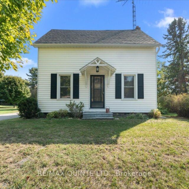 1501 County Road 12 Road, Prince Edward County