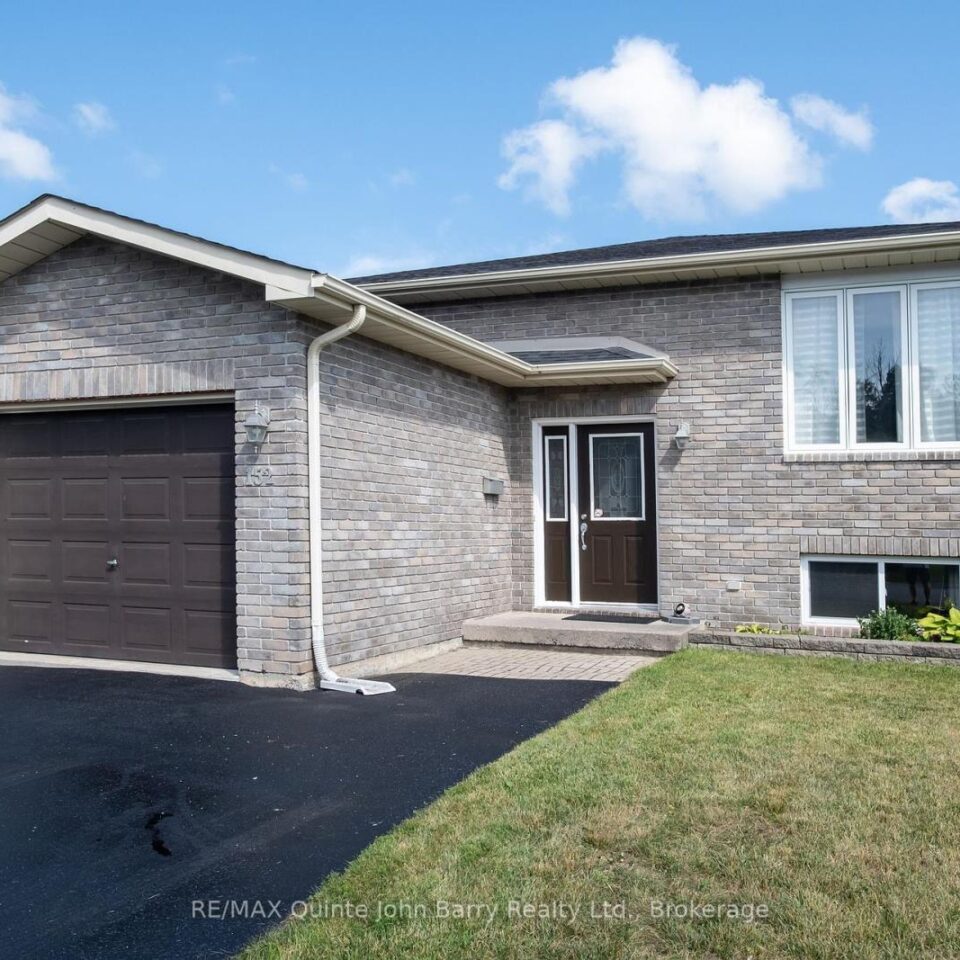 152 Nicholas Street, Quinte West