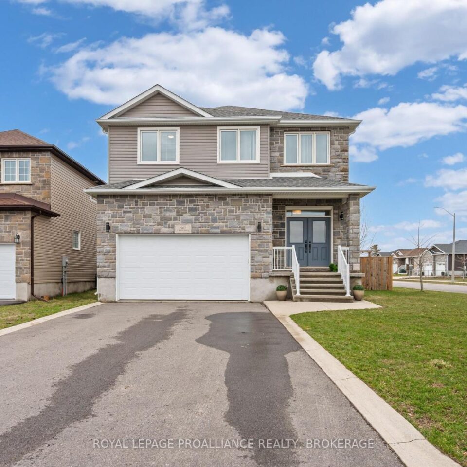 1567 Albany Drive, Kingston