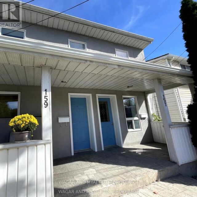 157-159 Centre Street N, Greater Napanee