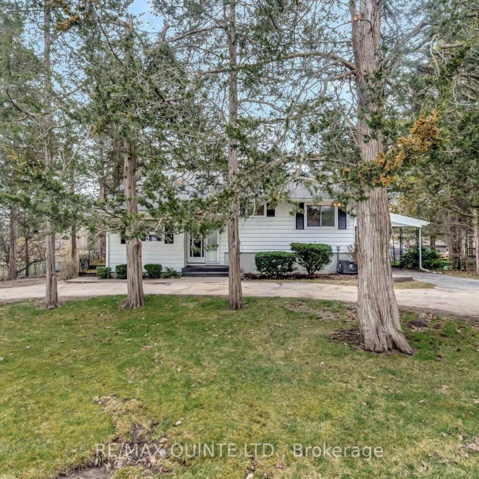 157 Lock Road, Quinte West