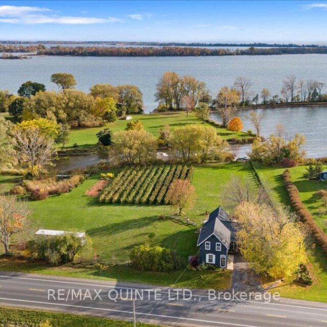 15775 Loyalist Parkway, Prince Edward County