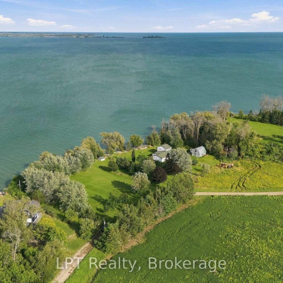 159 Point Pleasant Lane, Prince Edward County