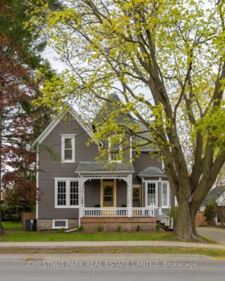 16 Johnson Street, Prince Edward County