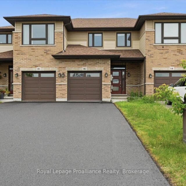 16 Ledgerock Court, Quinte West