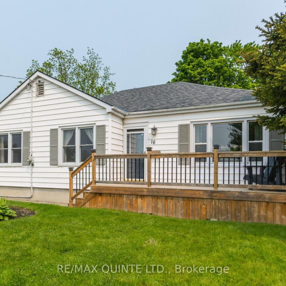 16 Macdonald Gardens, Belleville