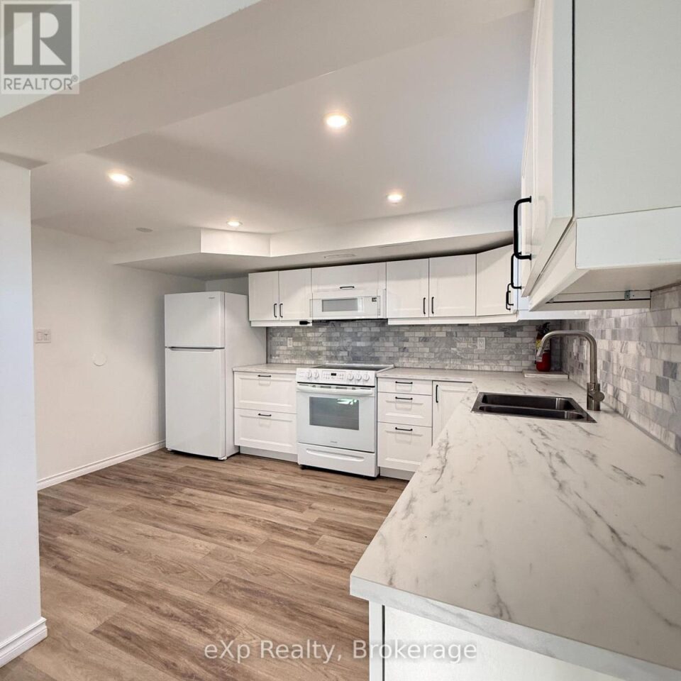 16 Orchard View Drive, Quinte West